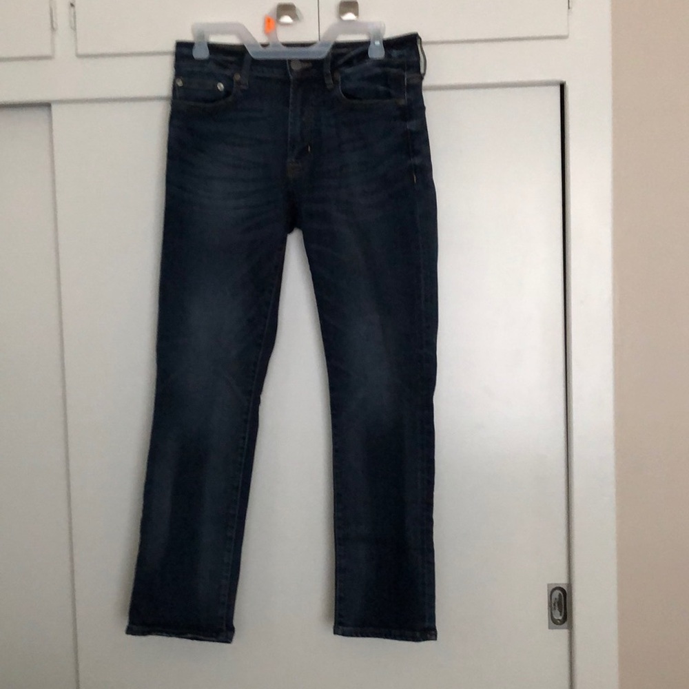 American Eagle Extreme flex jeans